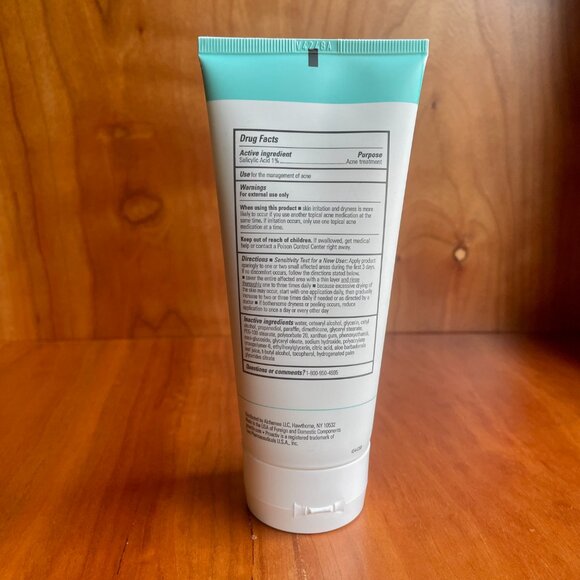 Proactiv Smoothing BHA Cleanser 4 fl oz - Picture 2 of 5